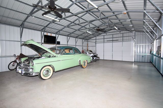 2013 S Walnut, Brady, TX 76825