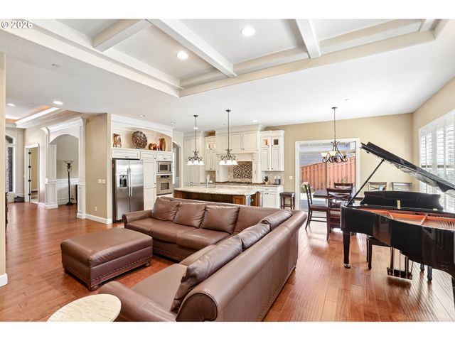 1010 Nw 44TH Ave, Camas, WA 98607
