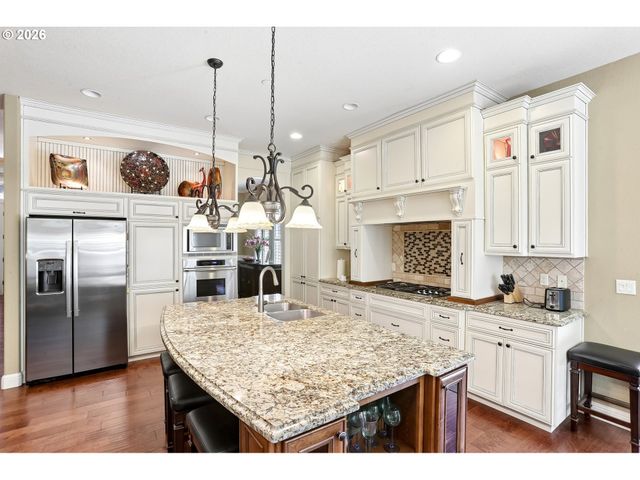 1010 Nw 44TH Ave, Camas, WA 98607