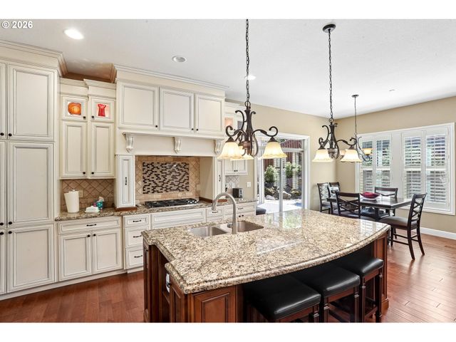 1010 Nw 44TH Ave, Camas, WA 98607
