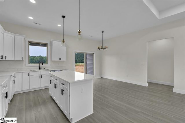 519 Bill Lattimore Road, Chesnee, SC 29323