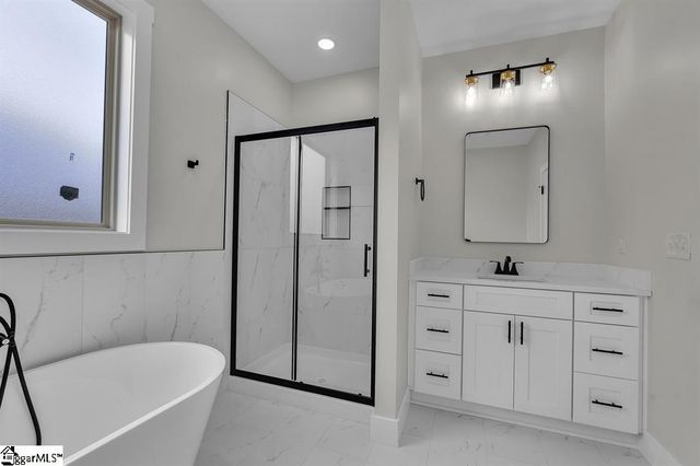 519 Bill Lattimore Road, Chesnee, SC 29323