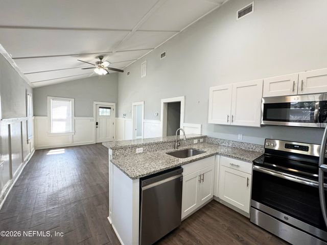 2745 GILMORE Street, Jacksonville, FL 32205