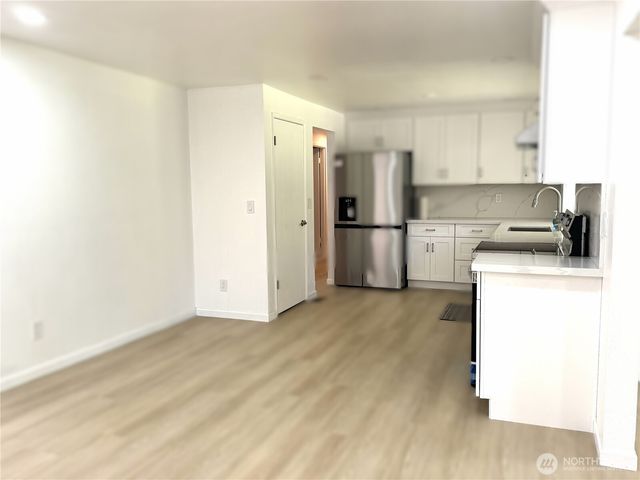 12602 Military Road E, Puyallup, WA 98374