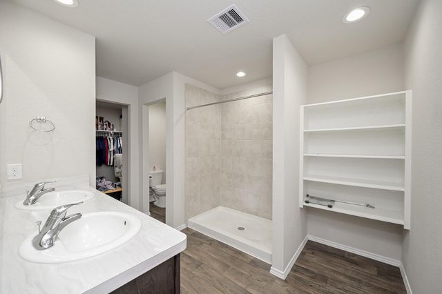 20819 Medford Landing Lane, Katy, TX 77449