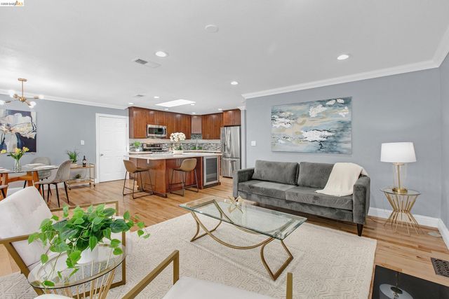 809 Gridley St, San Jose, CA 95127