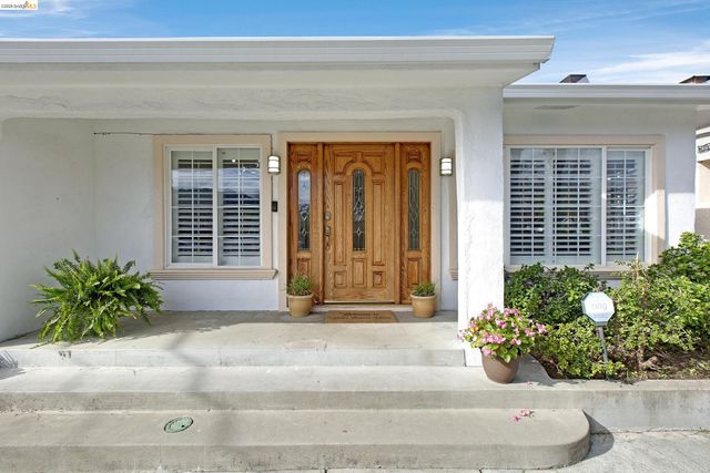 809 Gridley St, San Jose, CA 95127