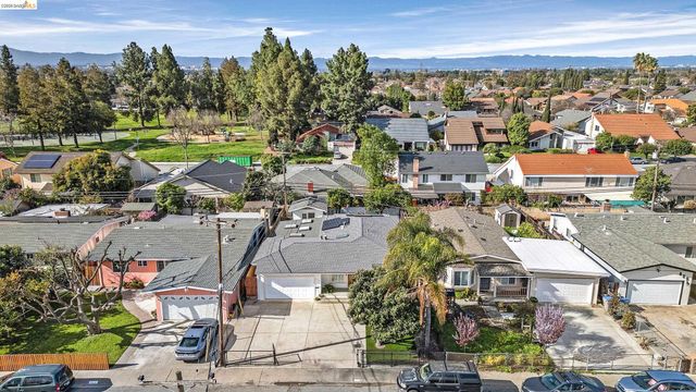 809 Gridley St, San Jose, CA 95127