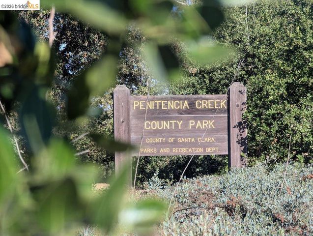 809 Gridley St, San Jose, CA 95127