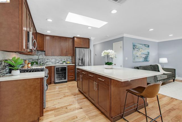 809 Gridley St, San Jose, CA 95127