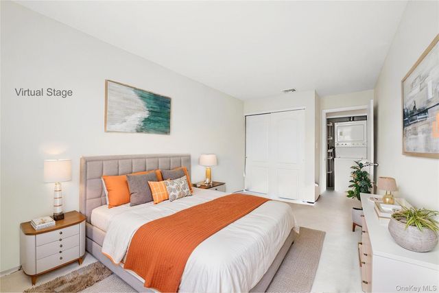 12027 Riviera Court 2B, College Point, NY 11356