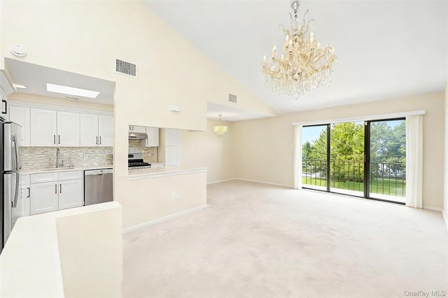 12027 Riviera Court 2B, College Point, NY 11356