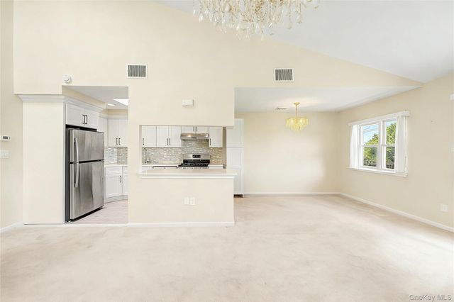 12027 Riviera Court 2B, College Point, NY 11356