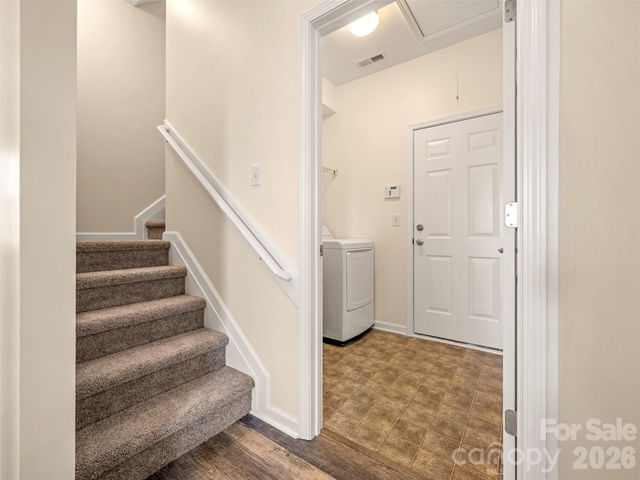 33 W Hiawassee Road, Fletcher, NC 28732
