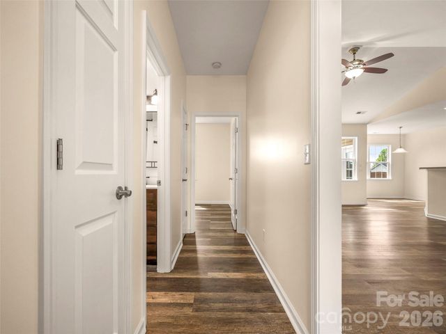 33 W Hiawassee Road, Fletcher, NC 28732