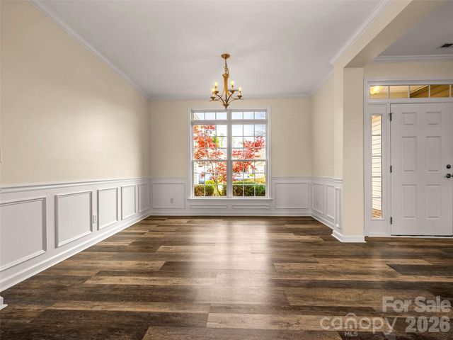 33 W Hiawassee Road, Fletcher, NC 28732