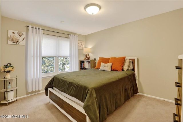 73 Rita Lane, Jackson, NJ 08527