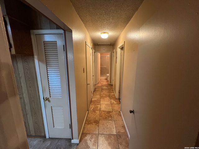 347 ANTON DR, San Antonio, TX 78223