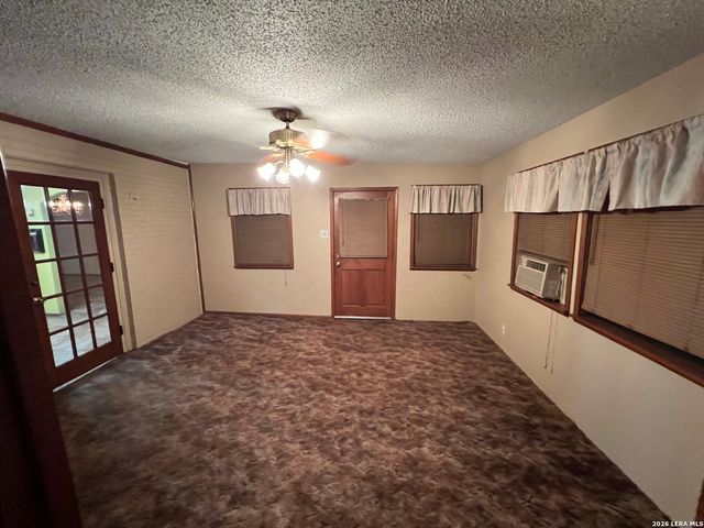 347 ANTON DR, San Antonio, TX 78223