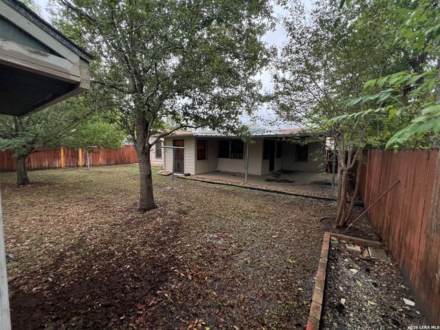 347 ANTON DR, San Antonio, TX 78223