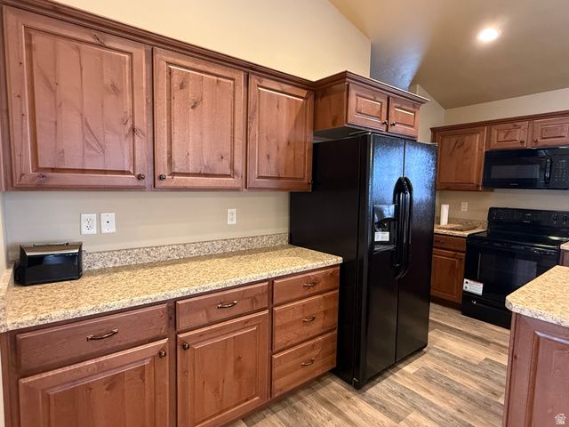353 W NIBLICK CIR, Garden City, UT 84028