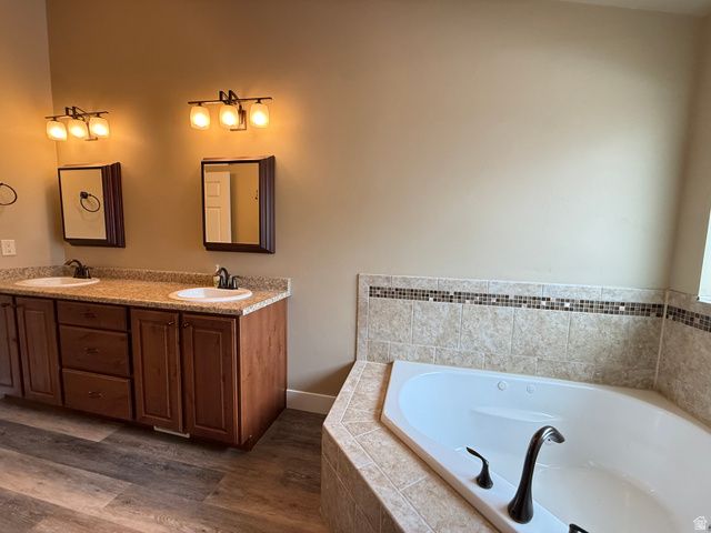 353 W NIBLICK CIR, Garden City, UT 84028