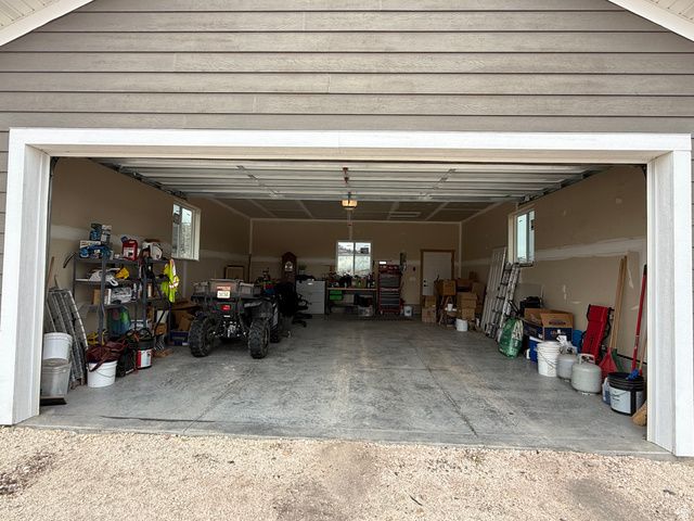 353 W NIBLICK CIR, Garden City, UT 84028