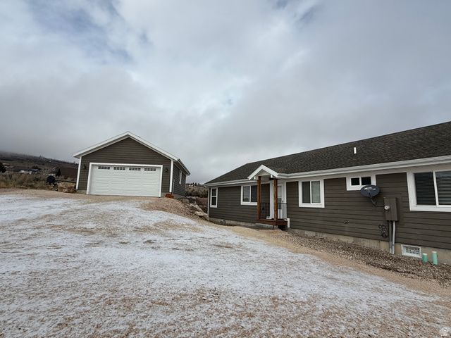 353 W NIBLICK CIR, Garden City, UT 84028