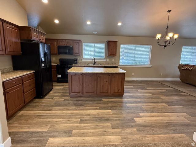 353 W NIBLICK CIR, Garden City, UT 84028