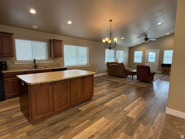 353 W NIBLICK CIR, Garden City, UT 84028