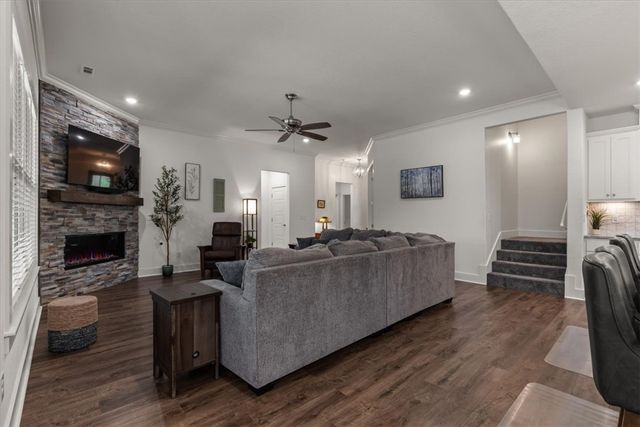 65 Taylor Drive, Bella Vista, AR 72714