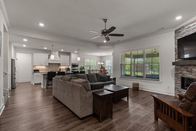 65 Taylor Drive, Bella Vista, AR 72714