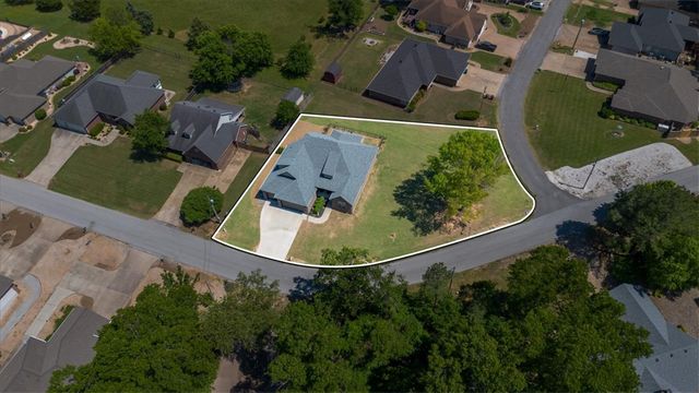 65 Taylor Drive, Bella Vista, AR 72714