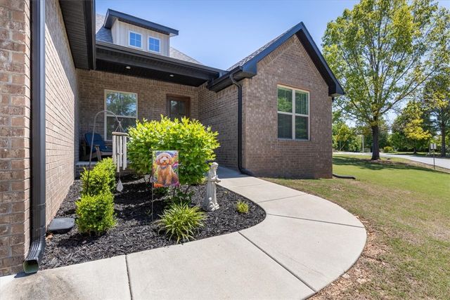65 Taylor Drive, Bella Vista, AR 72714