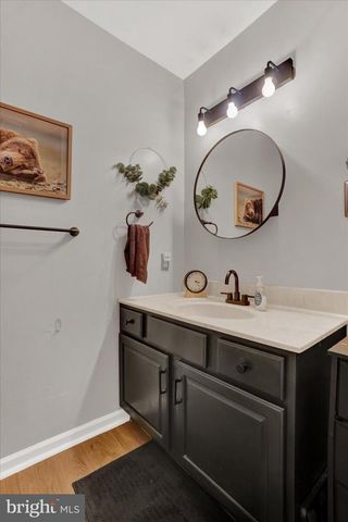 336 DEERFIELD DR, Mount Joy, PA 17552