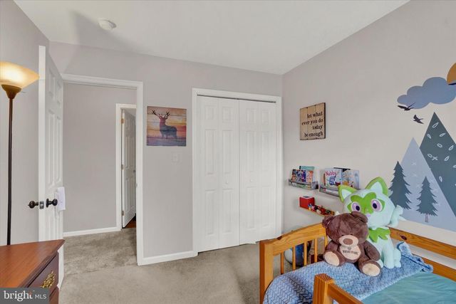 336 DEERFIELD DR, Mount Joy, PA 17552