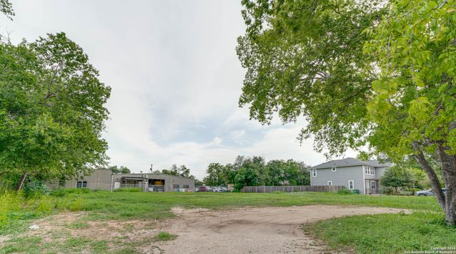 134 Belmont, San Antonio, TX 78202