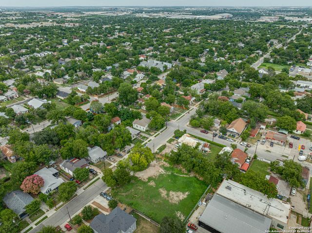 134 Belmont, San Antonio, TX 78202