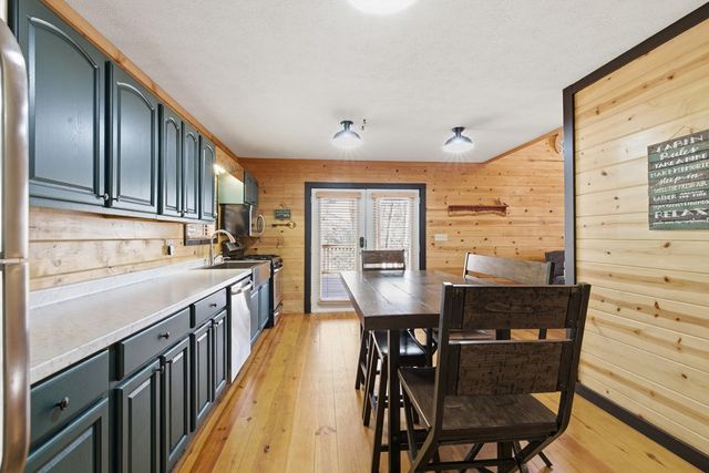 6205 Trevor Way, Young Harris, GA 30582