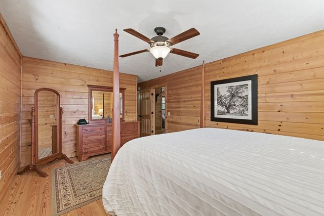 6205 Trevor Way, Young Harris, GA 30582