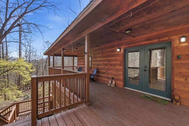 6205 Trevor Way, Young Harris, GA 30582