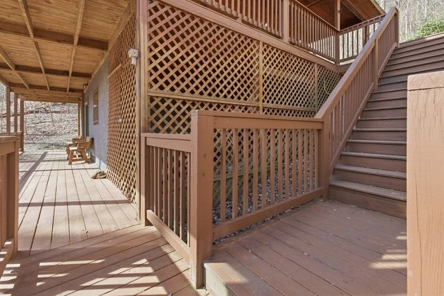 6205 Trevor Way, Young Harris, GA 30582