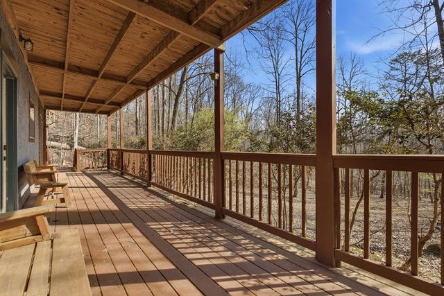 6205 Trevor Way, Young Harris, GA 30582