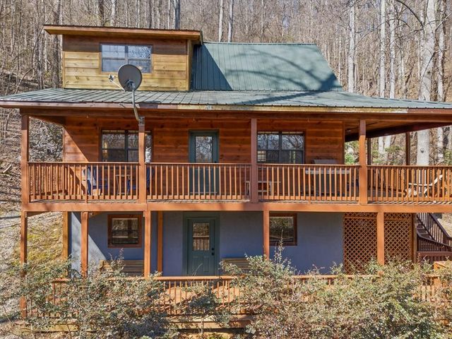 6205 Trevor Way, Young Harris, GA 30582