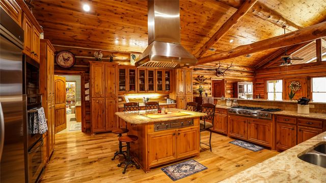 1436 County Road 216, Iredell, TX 76649