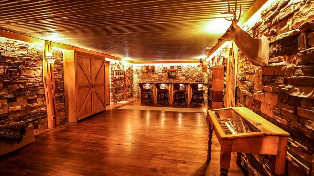 1436 County Road 216, Iredell, TX 76649