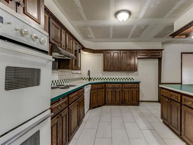 6212 Willowridge Drive, Oklahoma City, OK 73122