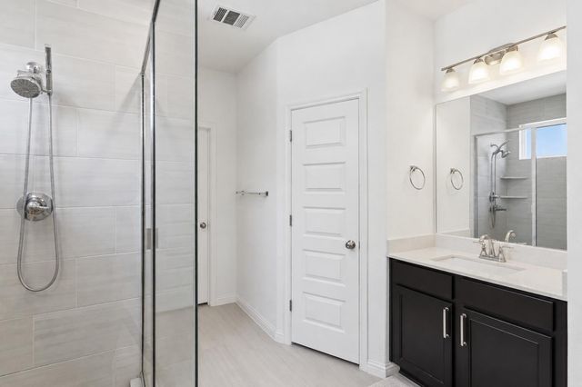 7220 Poulain DR, Austin, TX 78738
