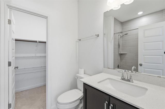 7220 Poulain DR, Austin, TX 78738