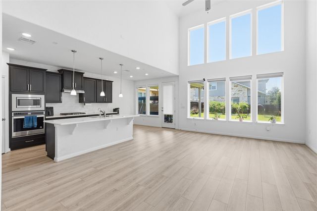 7220 Poulain DR, Austin, TX 78738